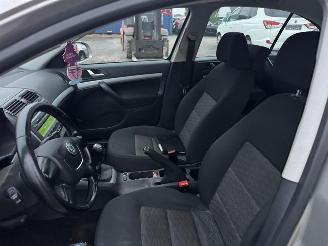Skoda Octavia II  AMBITION picture 16