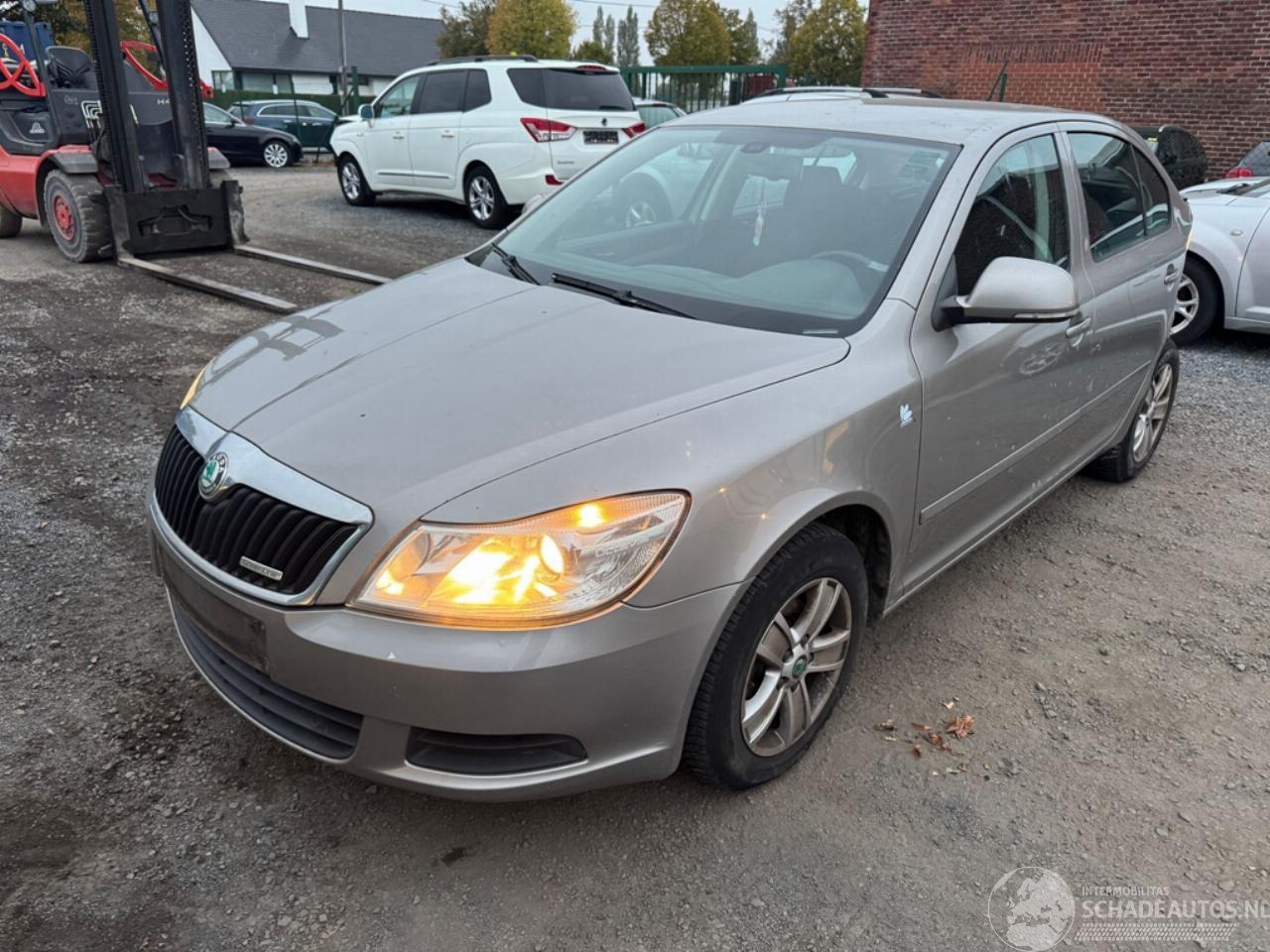 Skoda Octavia II  AMBITION