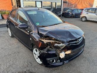 Mazda 2  picture 3