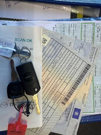 Mazda 2  picture 24