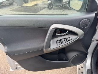 Toyota Rav-4  picture 15