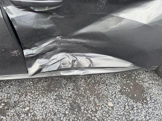 Peugeot 208  picture 12