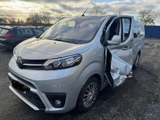 damaged passenger cars Toyota ProAce  2019/4