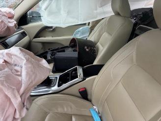 Volvo V-70  picture 13