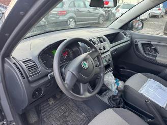 Skoda Fabia  picture 2