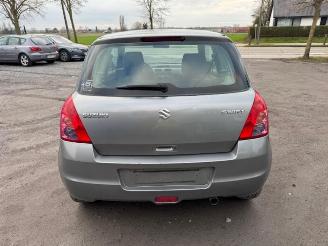 Suzuki Swift  picture 6