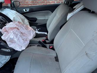 Ford Fiesta TREND picture 17