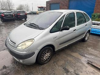 krockskadad bil auto Citroën Xsara PICASSO 2003/5