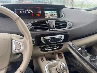 Renault Mégane Scénic III SCENIC III PRIVILEGE picture 17