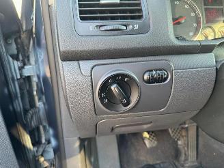 Volkswagen Golf  picture 21