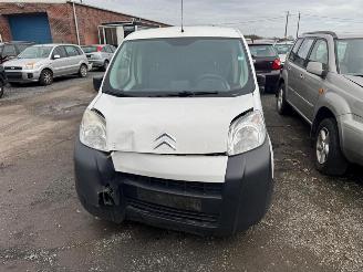 Damaged car Citroën Nemo  2016/2