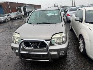 Schadeauto Nissan X-Trail  2003/9