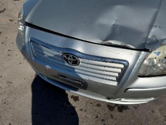 Toyota Avensis  picture 11