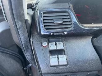 Honda Fr-v  picture 13