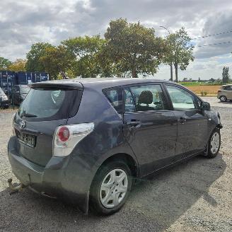 Toyota Verso ACTIVE picture 5