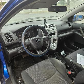 Honda Civic ES picture 9