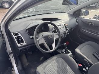 Hyundai I-20 COMFORT picture 12