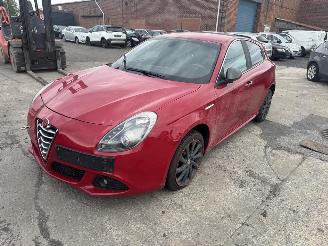 Coche accidentado Alfa Romeo Giulietta  2012/4
