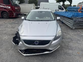 Volvo V-40 V 40 KINETIC picture 2