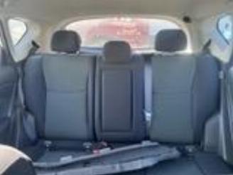 Nissan Pulsar  picture 2