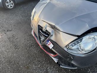 Alfa Romeo Giulietta  picture 10