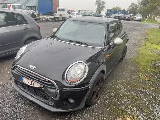 uszkodzony samochody osobowe Mini One D 2016/8