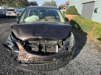 Opel Zafira  picture 2