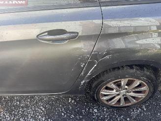 Peugeot 308  picture 12