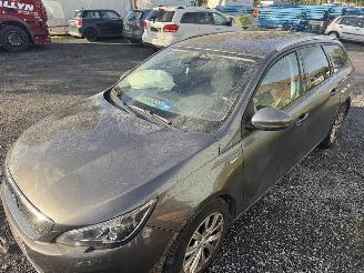 Peugeot 308  picture 16