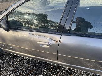 Chrysler Stratus  picture 5