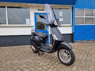 Schade scooter Vespa  SPRINT 25KM , A KLASSE 2017/2