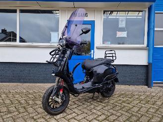 Vespa  SPRINT 45KM picture 7