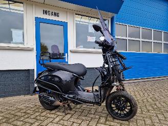 Vespa  SPRINT 45KM picture 3