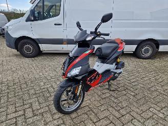 Aprilia  VF 50 FACTORY PIAGGIO 2 TAKT LC DD picture 10