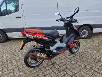 Aprilia  VF 50 FACTORY PIAGGIO 2 TAKT LC DD picture 4