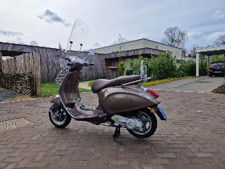 Vespa  PRIMAVERA 4T 2V picture 5