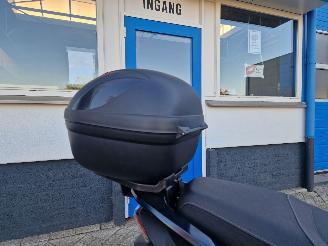 Kymco  SKY TOWN picture 8