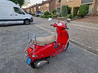 Vespa  LX 50 picture 5
