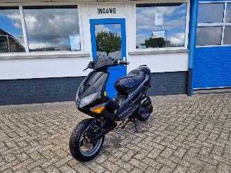 Peugeot  SPEEDFIGHT 2 STROKE picture 15