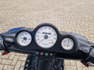 Peugeot  SPEEDFIGHT 2 STROKE picture 6