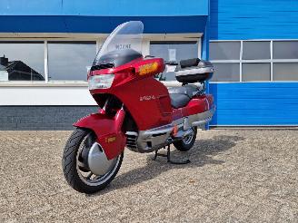 Honda  PC 800 PACIFIC COAST picture 19