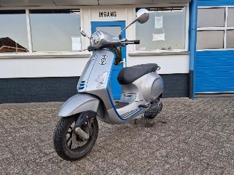Vespa  ELETTRICA , PRIMAVERA picture 13