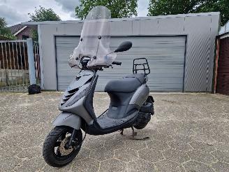 Piaggio  ZIP picture 10