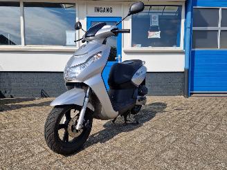 Peugeot  KISBEE picture 14