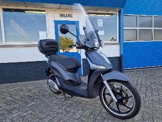 danneggiata scooter Piaggio  LIBERTY I-GET C54 BROM 45KM 2016/10