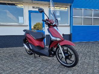 danneggiata scooter Piaggio  LIBERTY I-GET 2022/1