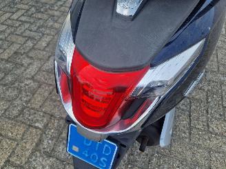 Kymco  NEW LIKE 4T INJECTIE picture 6