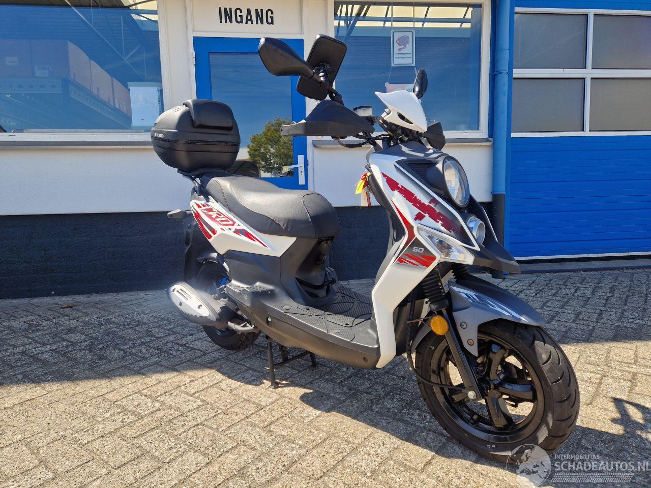 Sym  CROX 45KM 4STROKE