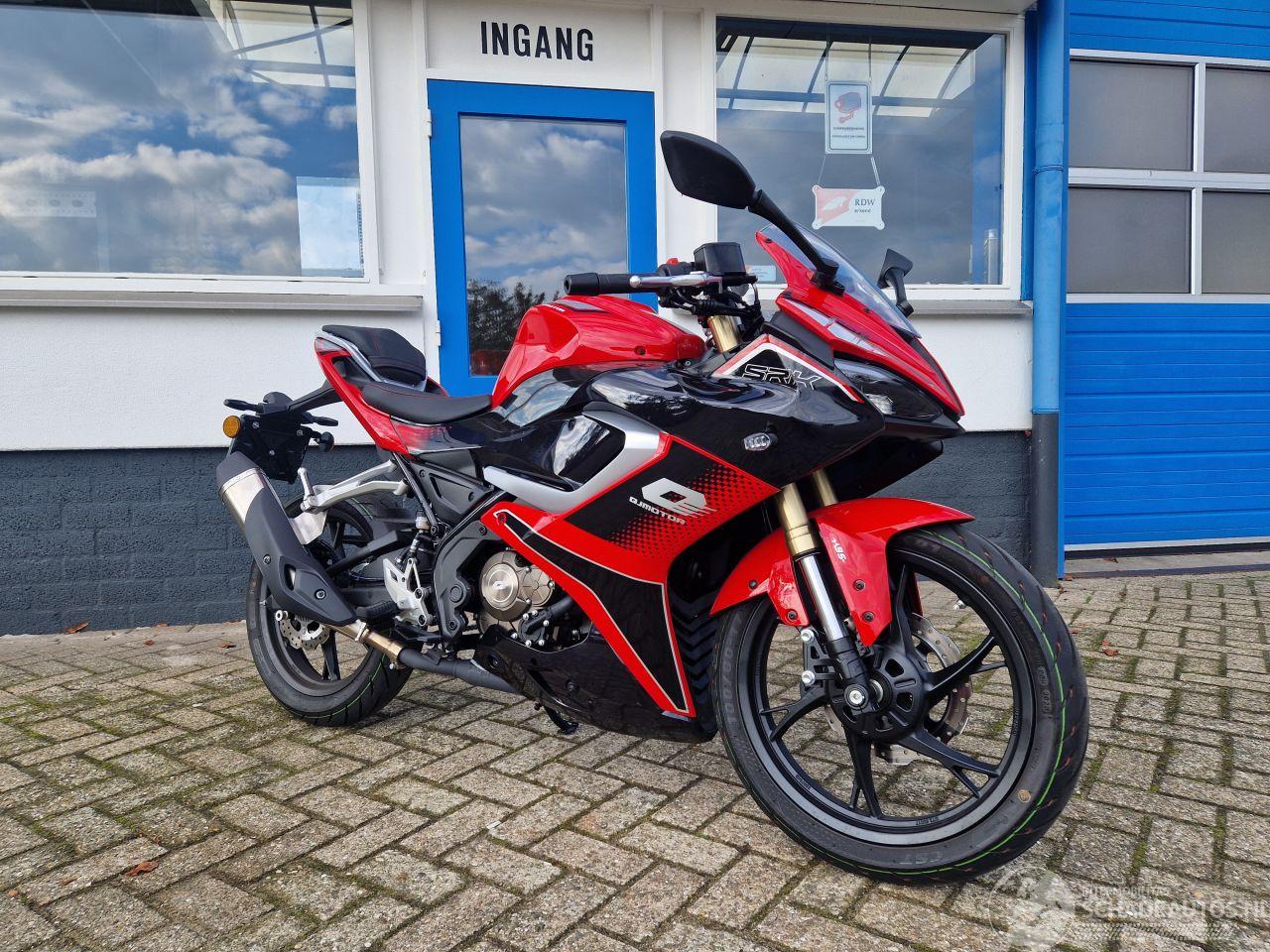 QJMotor  SRK 125R