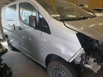 Nissan Nv200  picture 2